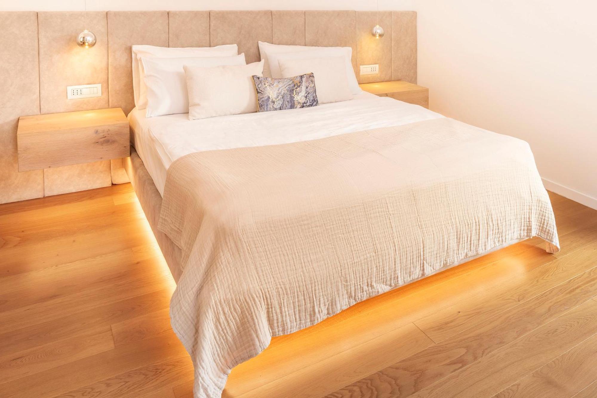 Lifestyle Apartments Dante Bardolino Luaran gambar